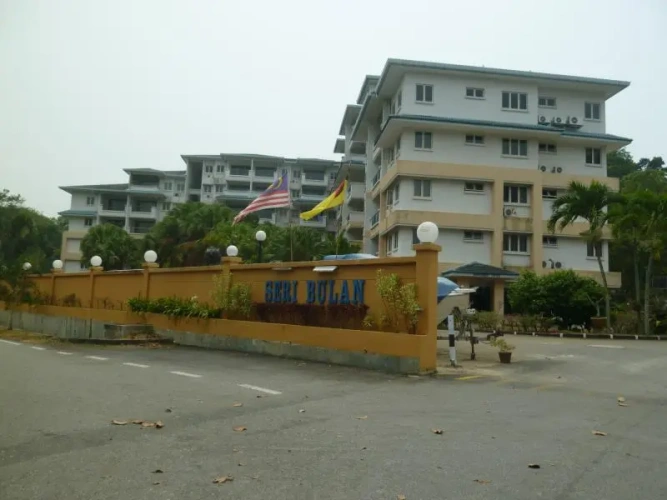 2 Bedrooms Sextuple Apartment with sea view