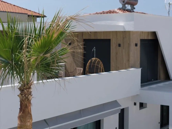 Deluxe Villa with pool view