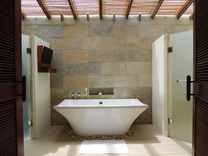 Bluewater Sumilon Island Resort