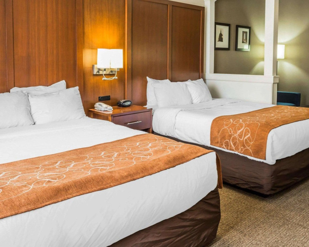 Quality Suites Waldorf