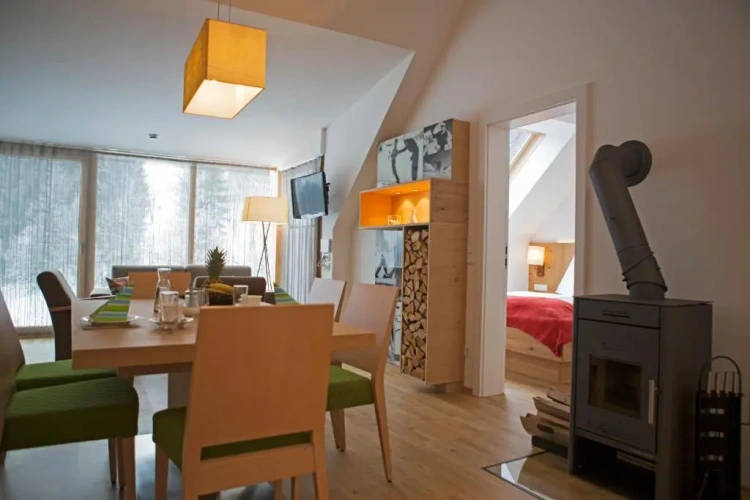 2 Bedrooms Deluxe Apartment