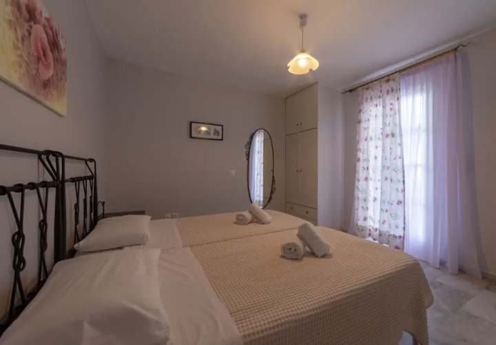 Aphrodite Hotel & Apartments
