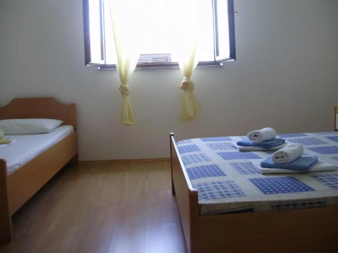 Standard Double room with balcony and with partial sea view