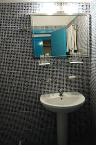 Santorini Youth Hostel