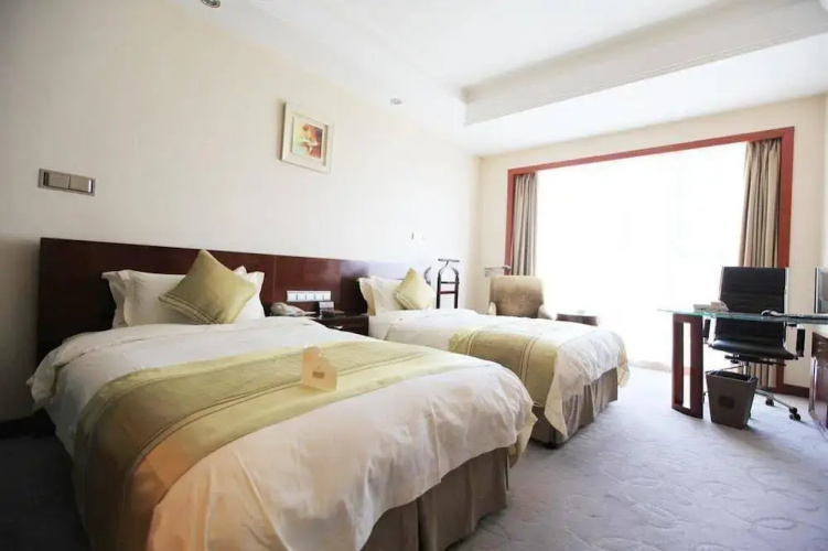 Erdos Tieniu Phoenix Hotel