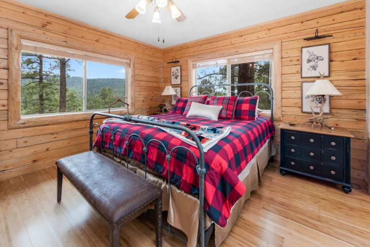 Moon Bear Lodge