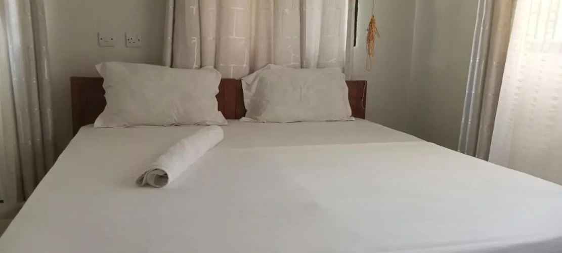 African Flower Hotel