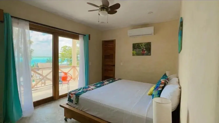 Hotel y Eco-Cabañas Azul María Bacalar