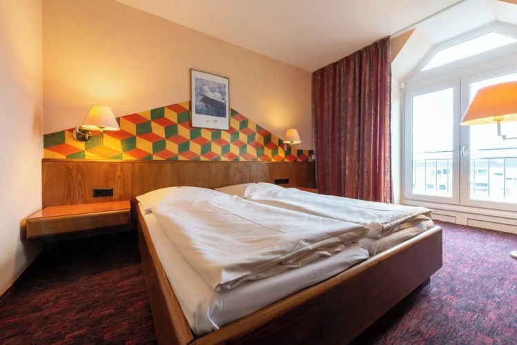 Superior Double room with city view
