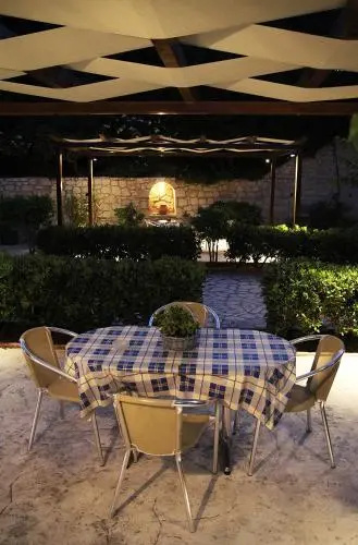 Villa Contessa Deluxe Apartments