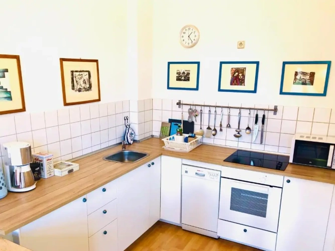 2 Bedrooms Apartment