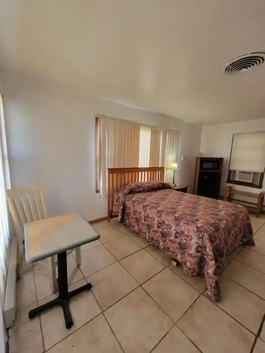 Standard Single room with balcony and with garden view