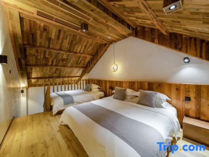 Business Duplex room