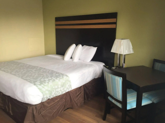 Blu Atlantic Oceanfront Hotel & Suites