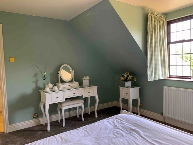 Mortons Manor