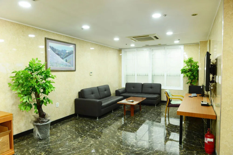 Daeyang Hotel