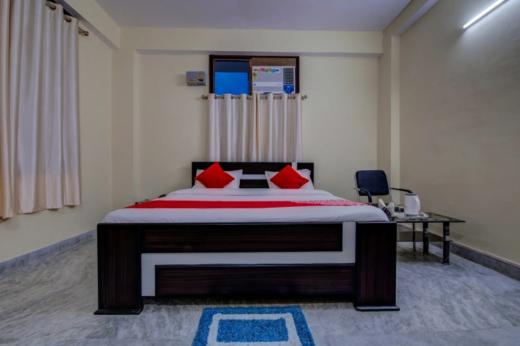 Classic Triple room