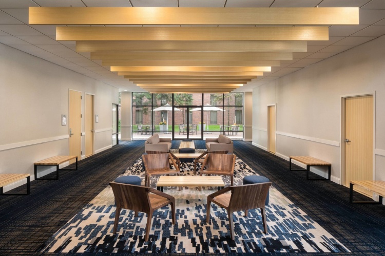 Delta Hotels Minneapolis Northeast photo 15