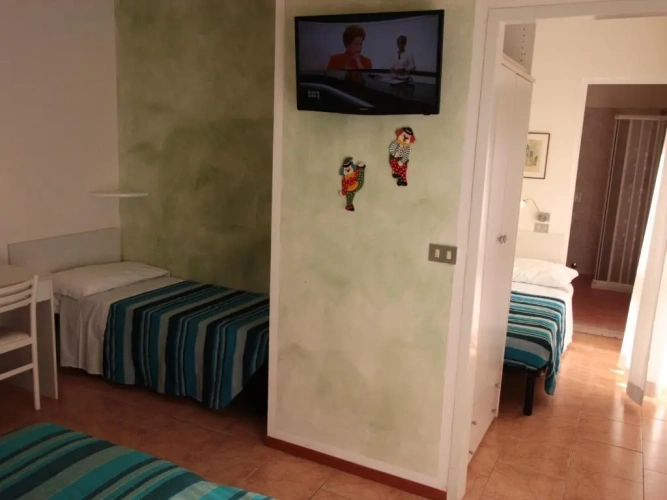 Standard Quadruple room