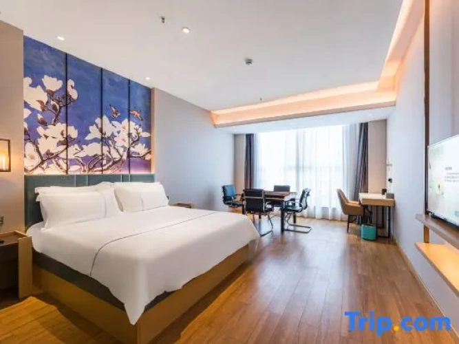 Deluxe Double room with view