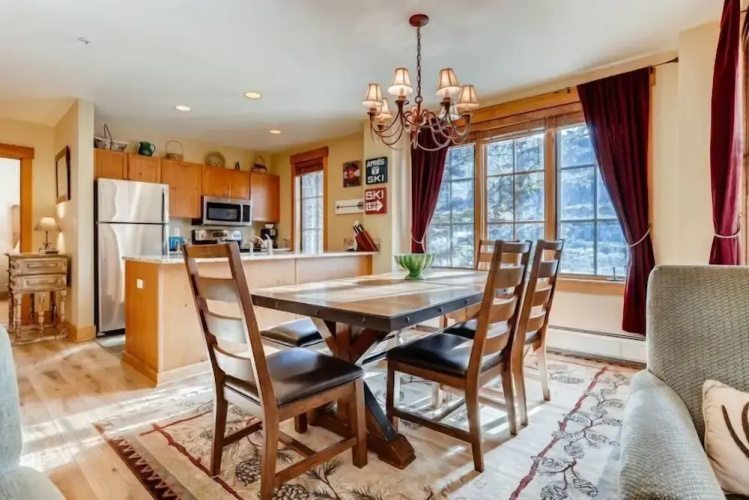 2 Bedroom Condo