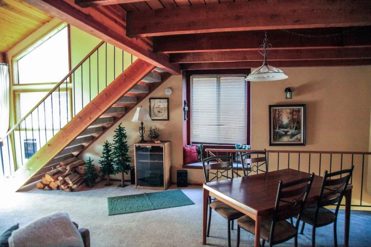 Snowflower 81 Mountain Rustic with Great Complex Amenities, On The Shuttle Route by RedAwning