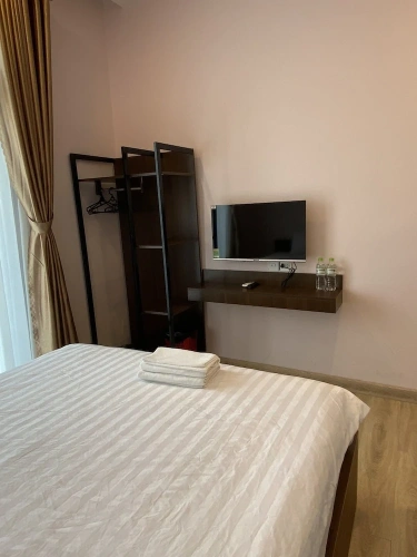 Economy Quadruple room with city view