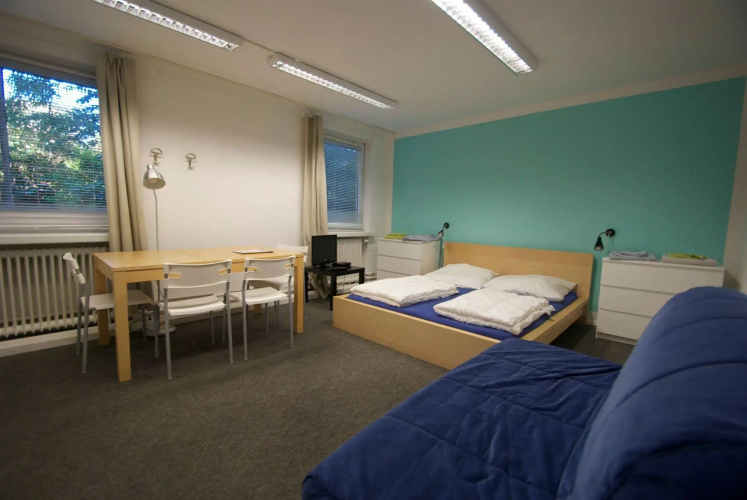 Flensbed Hotel & Hostel
