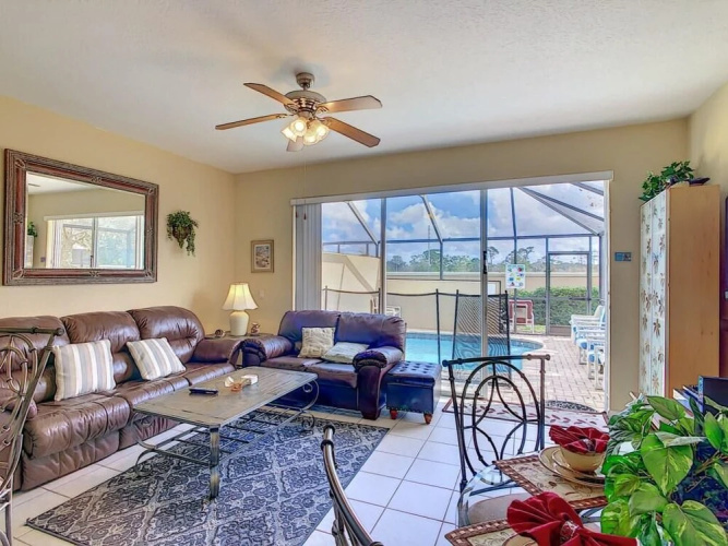Friendly Windsor Hills Townhouse