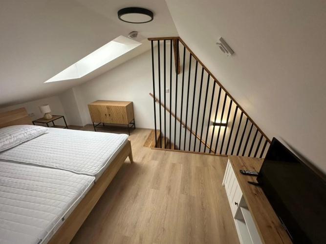Lady Apartments