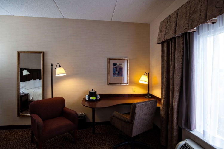 Hampton Inn by Hilton Napanee photo 6