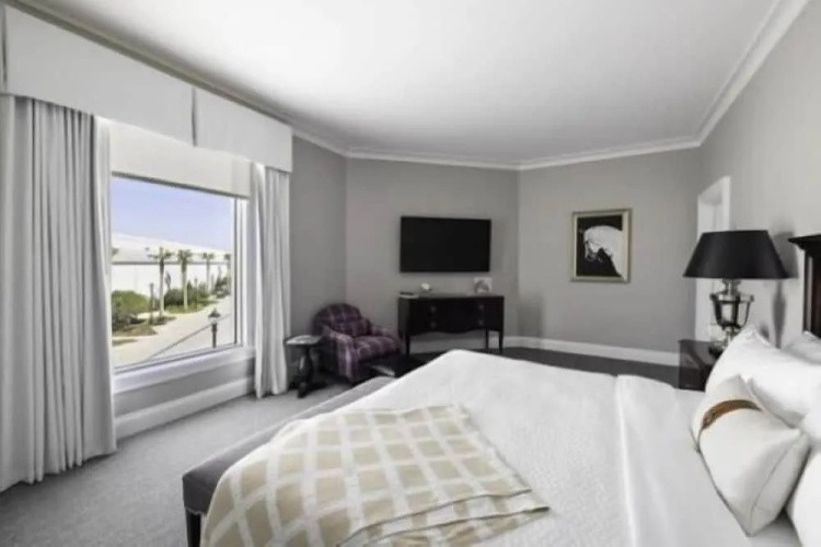 The Equestrian Hotel