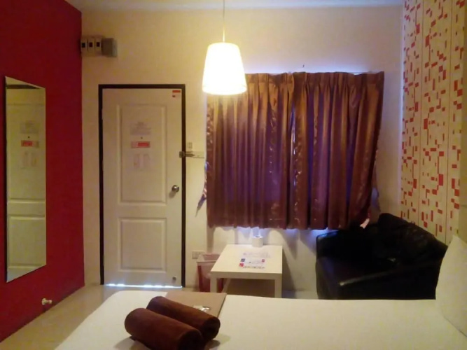 Bearing 26 Hotel