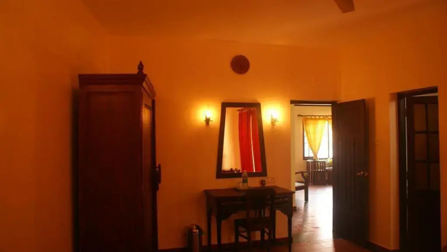 Raintree Lodge