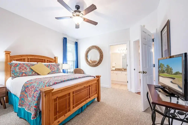 Turnberry 8563
