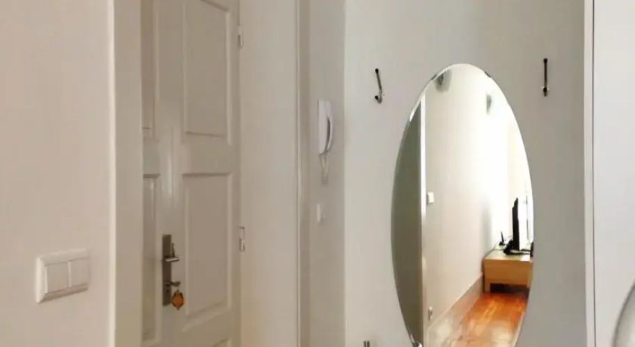 Glamour Apartment
