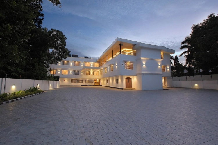 Hotel Salkara Chavakkad - Guruvayoor