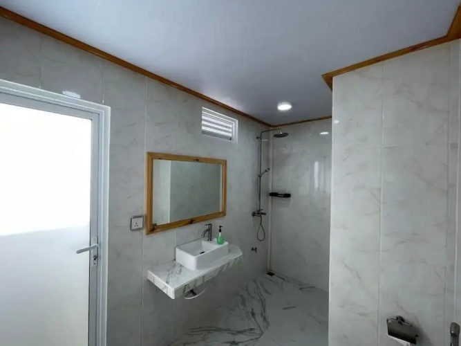 Dacha Thoddoo White Sand