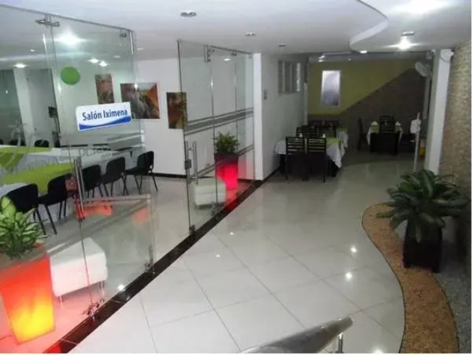 Iximena Plaza Hotel
