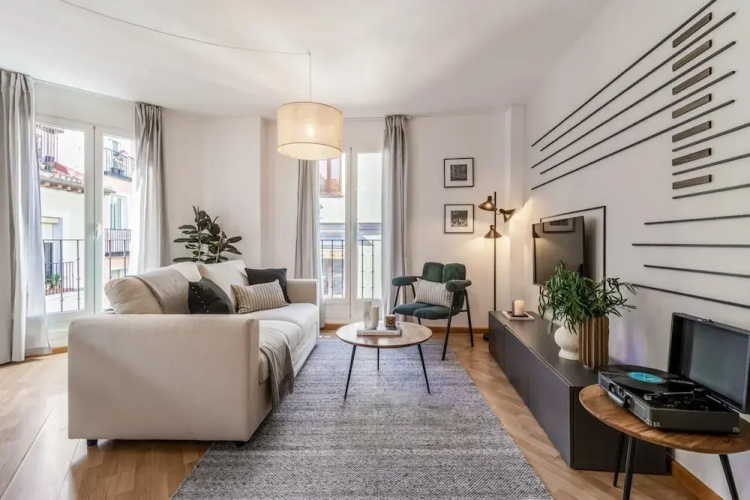 Bowie - 1 Bedroom Pool in Chueca