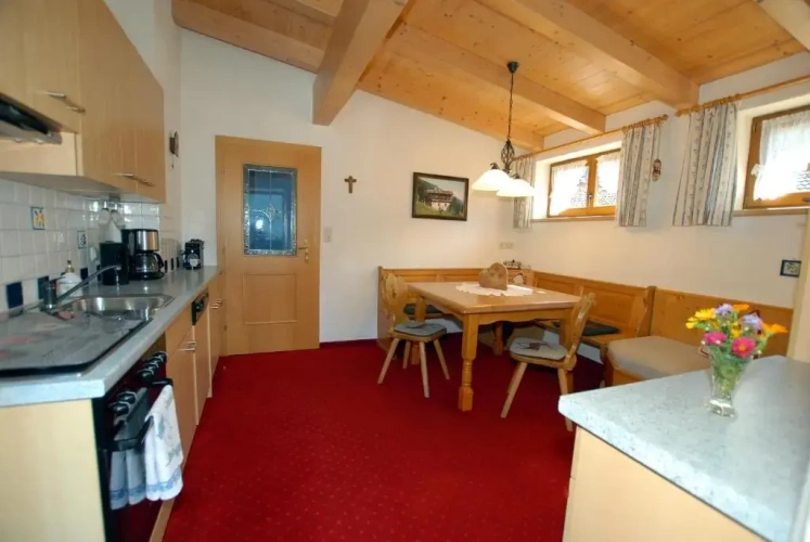 3 Bedrooms Apartment with balcony