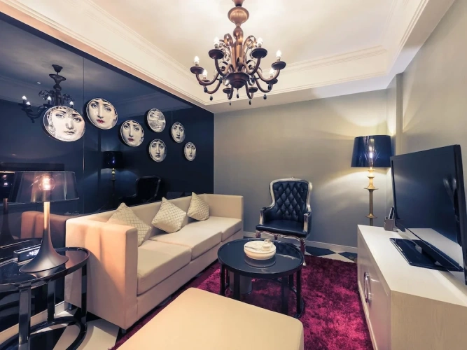 Privilege Double Suite