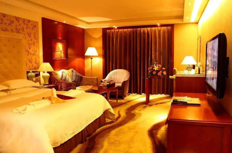 Global Hotel