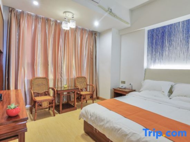 2 Bedrooms Deluxe Suite