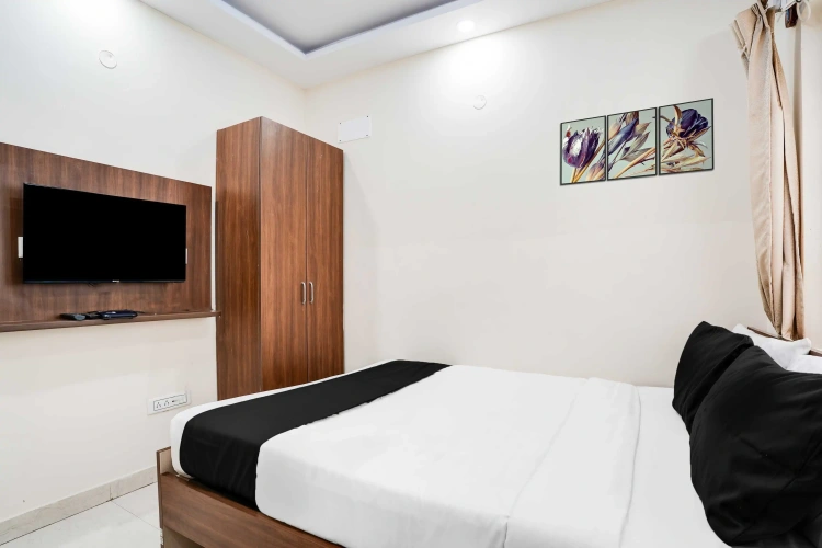 Classic Triple room