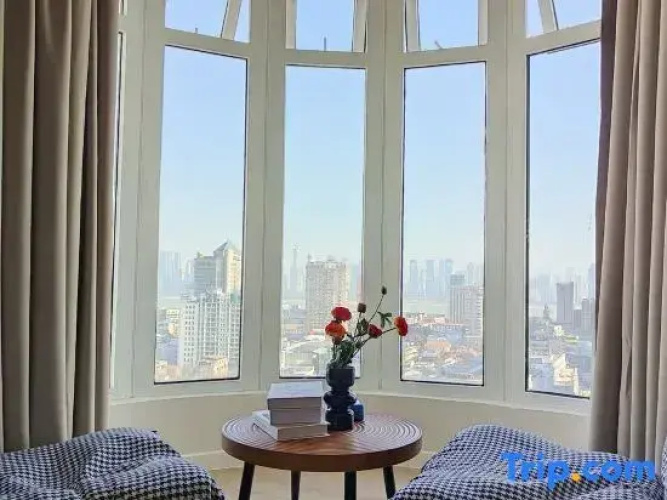 Amo Designer Apartment