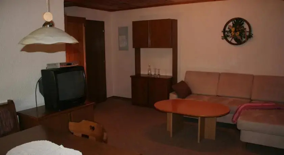 Haus Tschanun