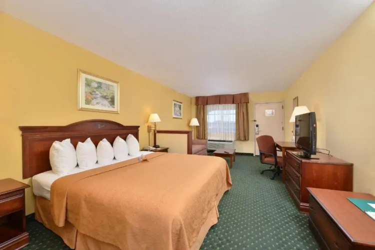 Standard room