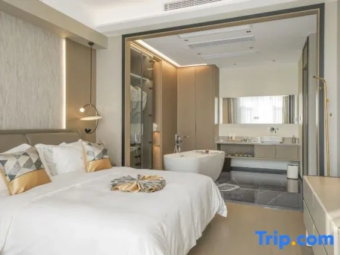 2 Bedrooms Luxury Suite