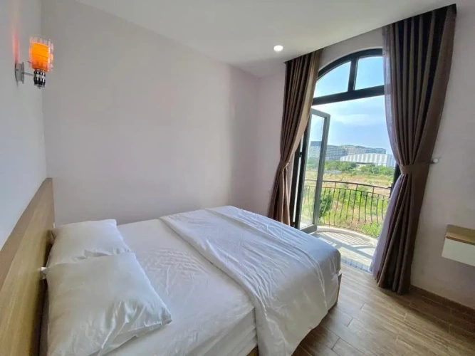 Standard Quadruple room with mountain view